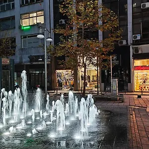 new-deluxe-studio-3-downtown-thessaloniki-fully-equiped.hotels-of-thessaloniki.com/