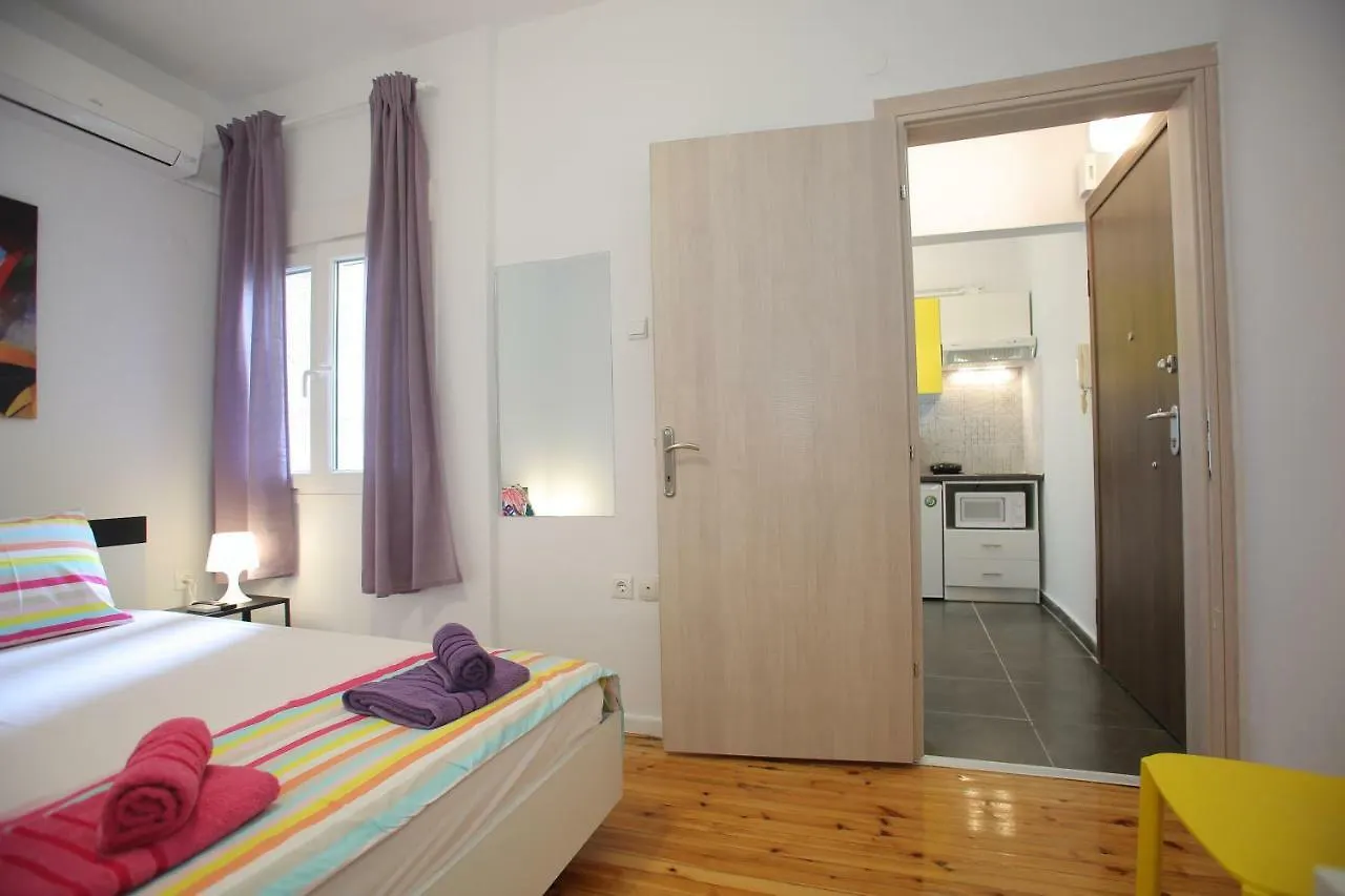 Central Studio Flat Θεσσαλονίκη 0*,